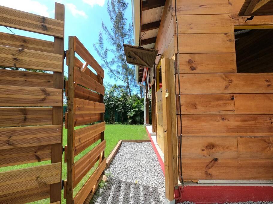 Yuka Lodge - Bungalow Prive Avec Jardin En Pleine Nature Sainte-Anne  Extérieur photo